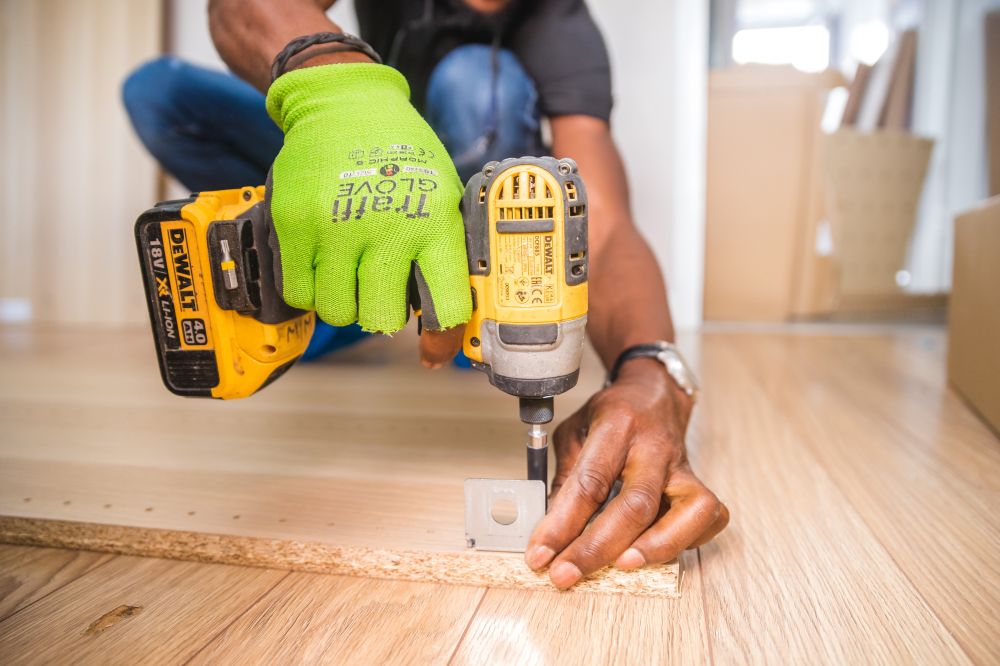 Håndværkere du ikke kan undvære ved renovering i dit hus